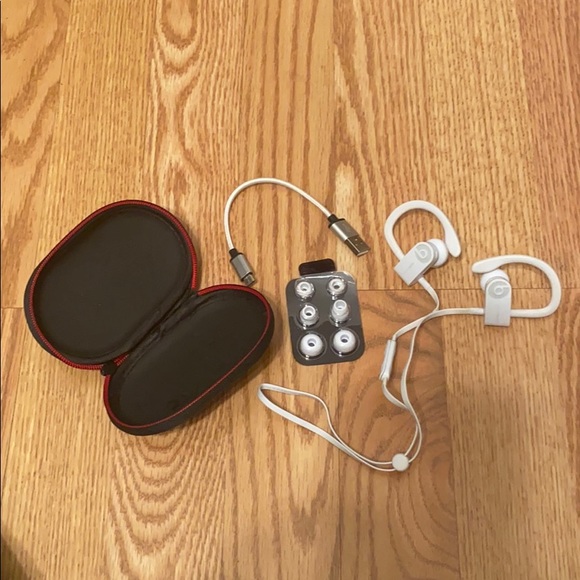 Power beats 3 - Picture 1 of 1